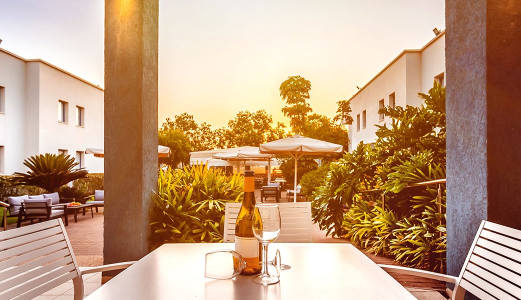 Patio Garden | Nof Tavor Hotel